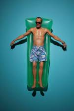 Ron Mueck. Drift, 2009. Mixed media, 118 x 96 x 21 cm. Private collection. Photograph: Isabella Matheus.