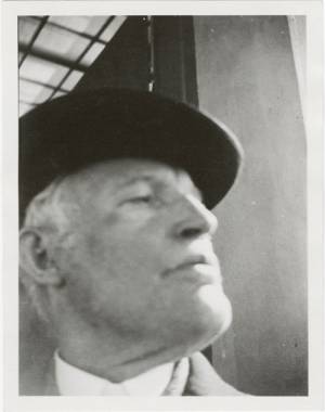 Edvard Munch. <em>Autoportrait avec un chapeau à l