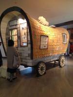 Yoshitomo Nara. California Orange Covered Wagon, 2008.