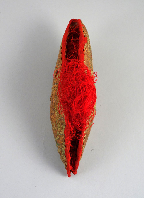 Sana Musasama. Cut, 2013. Stoneware, mixed media. Courtesy of the artist.