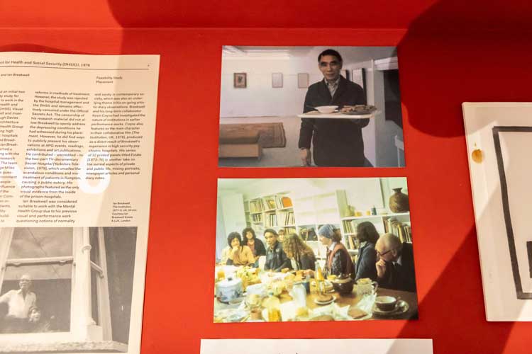 Grace Ndiritu: Compassionate Rebels in Action. The Ignorant Art School Sit-in #5. Photo: Sally Jubb, courtesy Cooper Gallery, DJCAD.