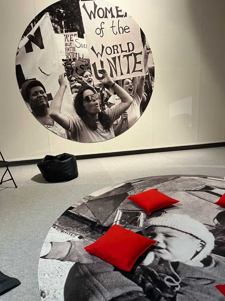 Grace Ndiritu: Compassionate Rebels in Action. The Ignorant Art School Sit-in #5, Cooper Gallery, DJCAD. Photo: Veronica Simpson.