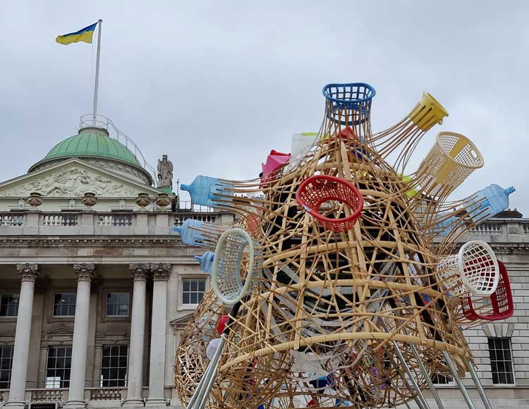 Leeroy New, The Arks of Gimokudan, Somerset House, London, 2022. Photo: Juliet Rix.