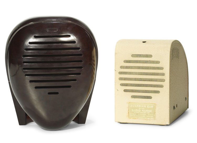 Isamu Noguchi, Radio Nurse and Guardian Ear, 1937, Bakelite. Manufactured by Zenith Radio. Corp. Radio Nurse: 21 x 17.1 x 15.9 cm. Guardian Ear: 15.9 x 10.8 x 21 cm. Photo: Kevin Noble. ©INFGM / ARS – DACS.