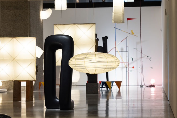 Noguchi. Installation view, Barbican Art Gallery, London, 30 September 2021 – 9 January 2022. © Tim Whitby / Getty Images.