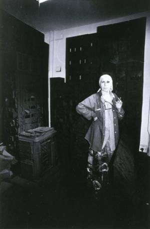 Louise Nevelson in the living room of her Spring Street home, New York, 1979. Photograph by Diana MacKown.