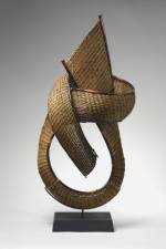 Honma Hideaki (b. 1959) <em>Knot III</em>, 2006. Bamboo, 34 x 15 x 11 in. Collection of Betsy and Edward Cohen. Photo: Richard P. Goodbody.
