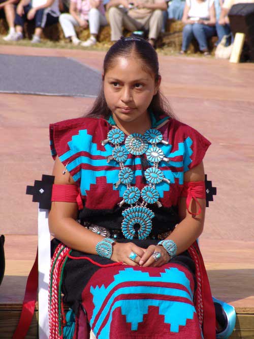 Diné Tah Nabajo Dancers