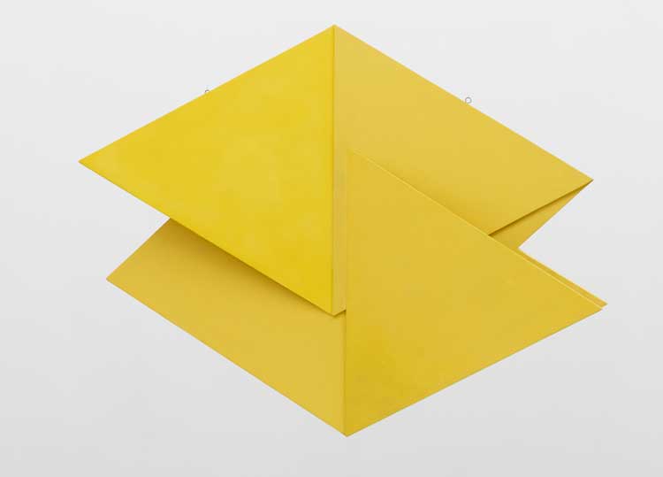 Hélio Oiticica. Relevo Espacial (Spatial Relief), 1959-60. Polyvinyl acetate resin on plywood, 98 x 120 x 25.5 cm (38 1/2 x 47 1/8 x 10 in). © Estate of Hélio Oiticica, Courtesy Lisson Gallery.