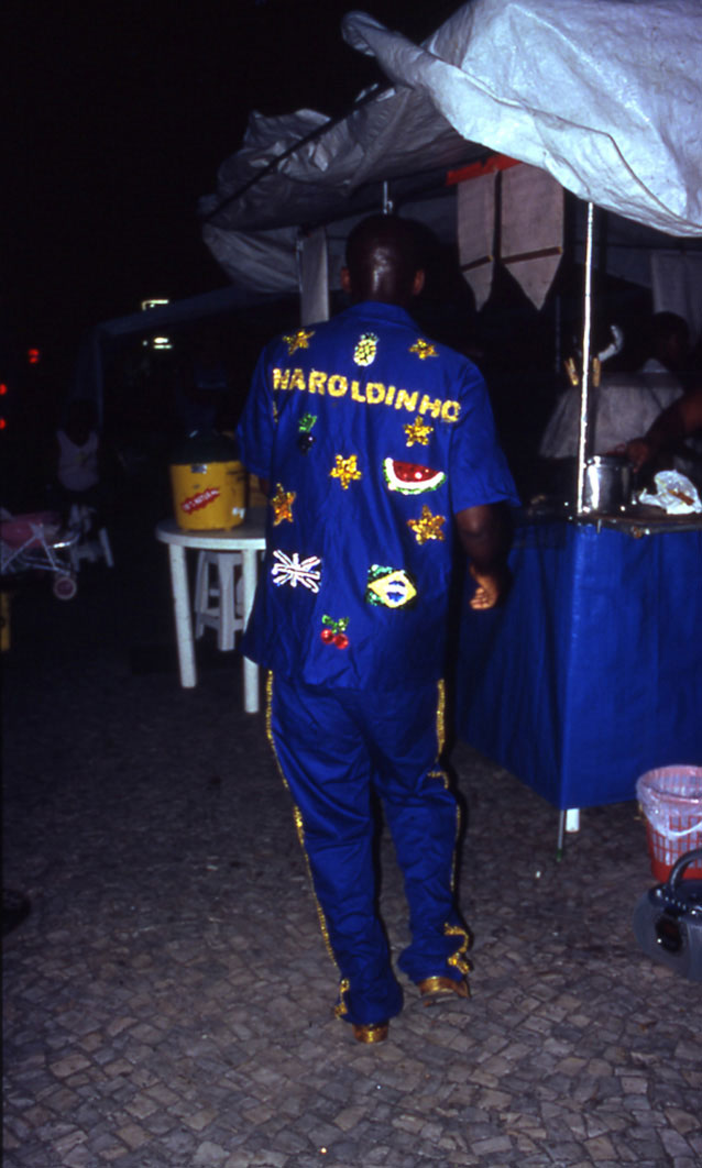 Harold Offeh. Haroldinho, Performance, Rio, Brazil, 2003.