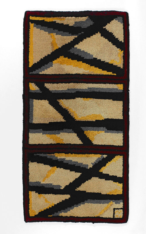 Omega Workshops,  (Vanessa Bell).        <em>Lady Hamilton Rug</em>, 
Wool, hand knotted, 184 x 92 cm.  The Victoria & Albert Museum, London.