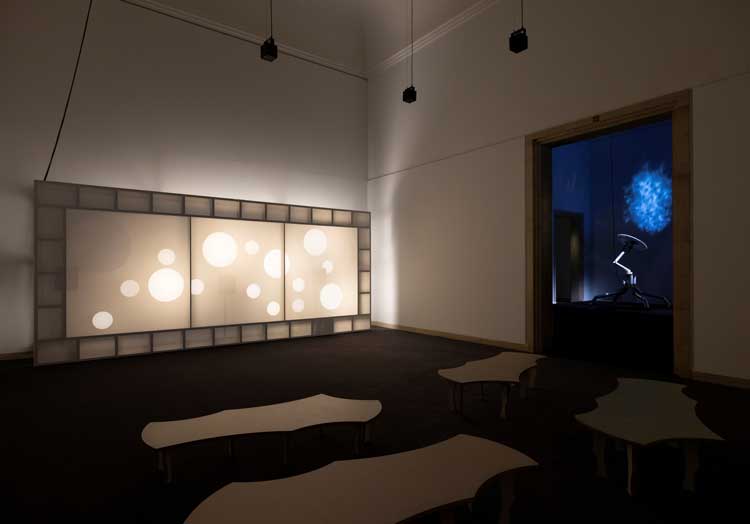 Philippe Parreno: Voices, installation view, Haus der Kunst, Munich, 13 December 2024 – 25 May 2025. Photo: Andrea Rossetti.