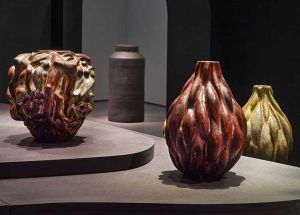 Playing with Fire: Axel
Salto and Edmund de Waal, installation view, The Hepworth
Wakefield, November 2025. Photo: Michael Pollard.
Michael Pollard