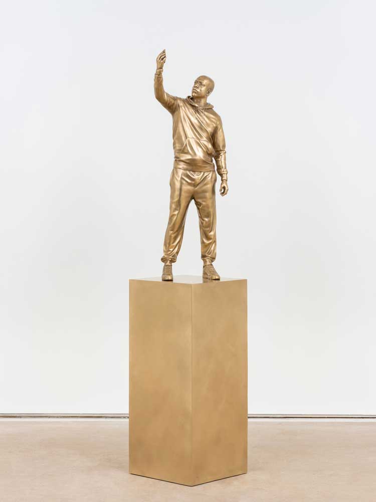 Thomas J Price. Signals, 2021. Bronze (Golden patina), 185 x 38 x 37 cm (72 7/8 x 15 x 14 5/8 in). Photo: Damian Griffiths.