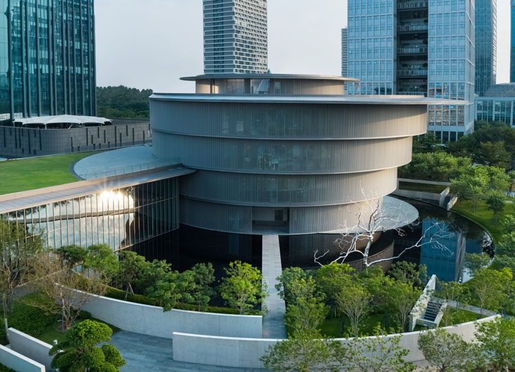 He Art Museum, located in Shunde, Foshan, Guangdong Province, China. Image courtesy of the He Art Museum.