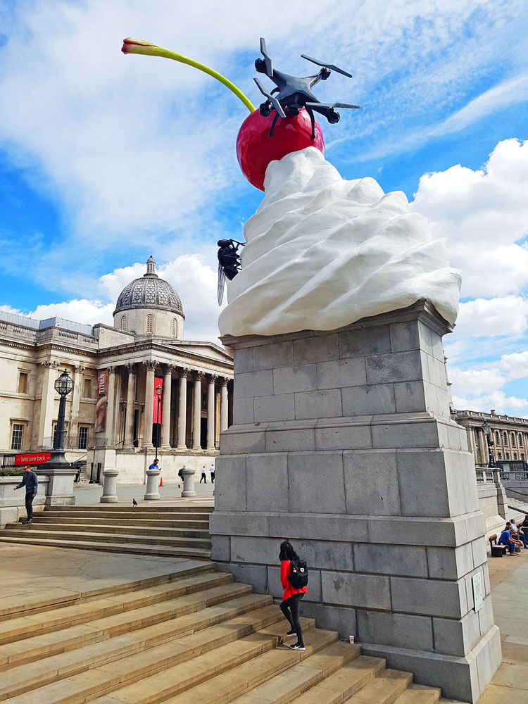 Heather Phillipson, THE END, Fourth Plinth, Trafalgar Square, London, 2020. Photo: Juliet Rix.