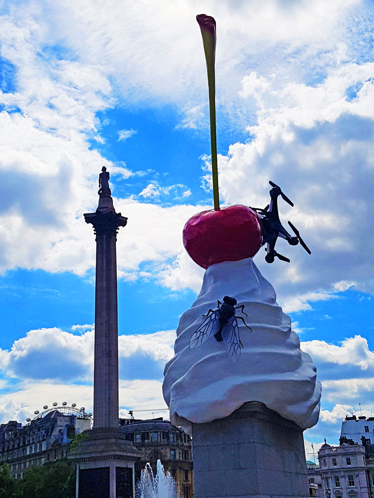 Heather Phillipson, THE END, Fourth Plinth, Trafalgar Square, London, 2020. Photo: Juliet Rix.