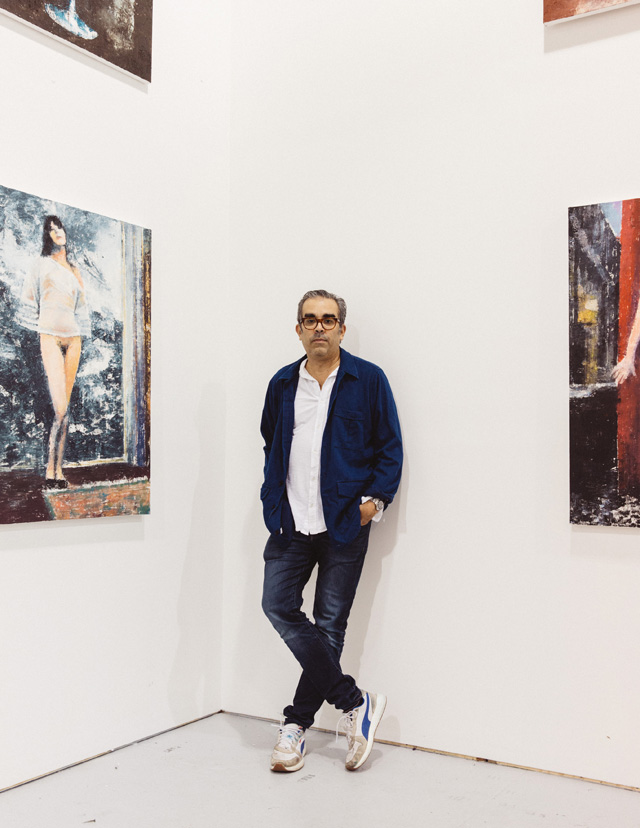 Enoc Perez in the studio, 2019. Photo: Frederick Egan Castleberry. Courtesy of the artist & Ben Brown Fine Arts.