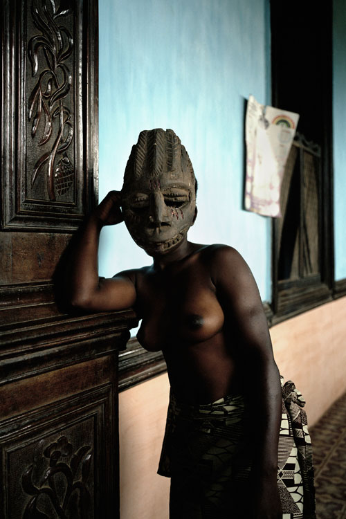 Leonce Raphael Agbodjélou. Untitled (Demoiselles de Porto-Novo series), 2012. C-print, 180 x 130 cm. © Leonce Raphael Agbodjélou, 2012. Image courtesy of the Saatchi Gallery, London.