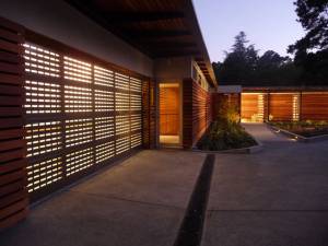 Andrea Ponsi. Tiburon House, San Francisco, 2008. Photograph: Richard Barnes.