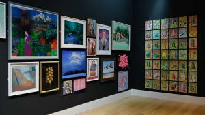 Despite packing in 560 works, the show doesn’t feel crowded and a walk through the galleries felt like a convivial environment in which to encounter old friends and discover new ones