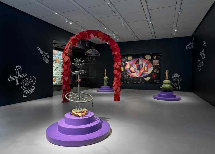 Leo Robinson: DREAM–BRIDGE–OMNIGLYPH, installation view, 2023, Photo: Marcus
Leith.