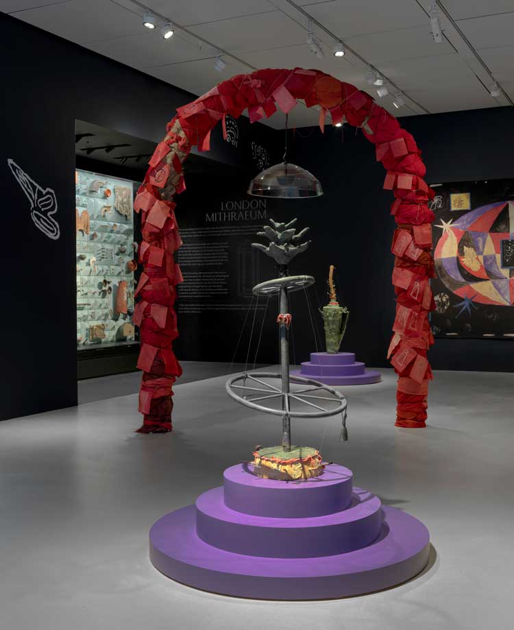 Leo Robinson: DREAM–BRIDGE–OMNIGLYPH, installation view, 2023, Photo: Marcus
Leith.