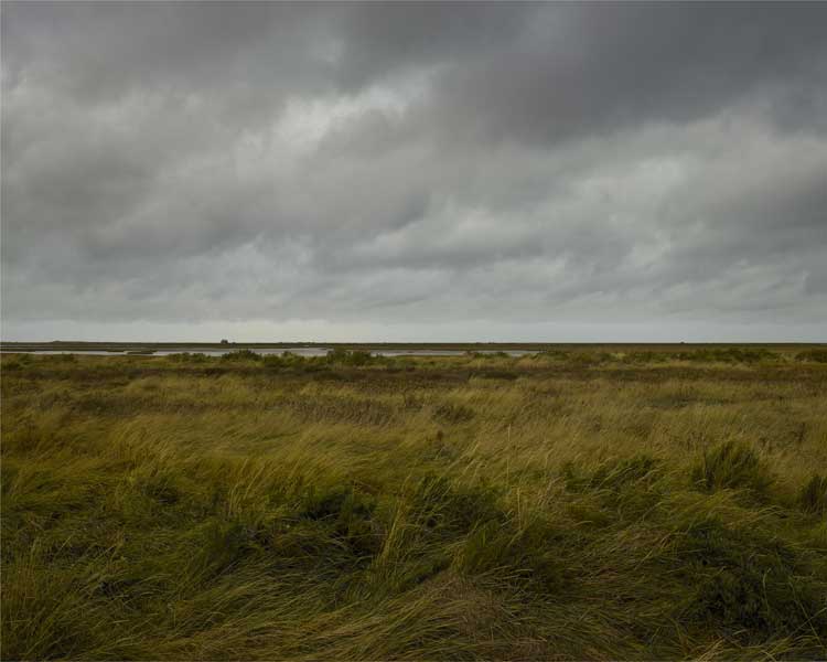 John Riddy, Blakeney (1), 2021. Archival pigment print, 98 x 123 cm. © John Riddy, courtesy Frith Street Gallery.