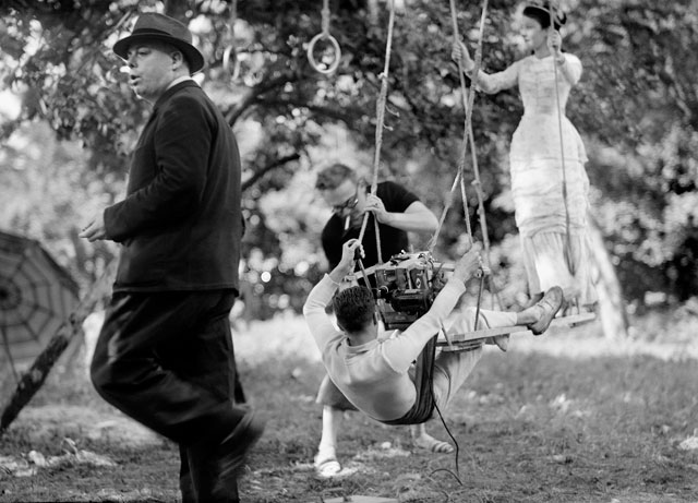 Filming a scene of Une partie de campagne, 1936, a film by Jean Renoir. © Centre Pompidou, MNAM-CCI, Dist. RMN-Grand Palais / Jean-Pierre Marchand © Eli Lotar.