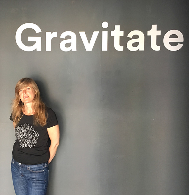 Esther Rolinson: Gravitate.