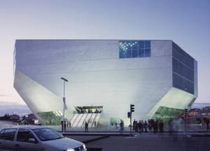 Office for Metropolitan Architecture. Casa da Musica, Porto, Portugal. Photograph © Phillipe Ruault.