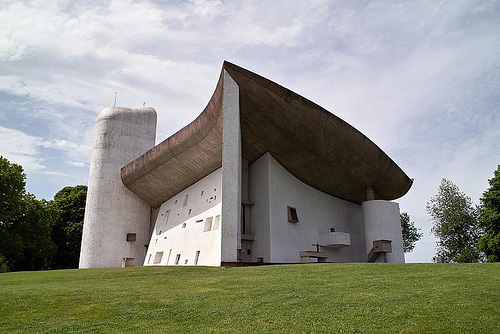 Le Corbusier. Chapel of Nôtre Dame du Haut, 1955. Exterior view. Ronchamp, France. Photograph: © Chung.