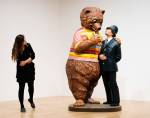 Jeff Koons. Bear and Policeman, 1988. © Jeff Koons.