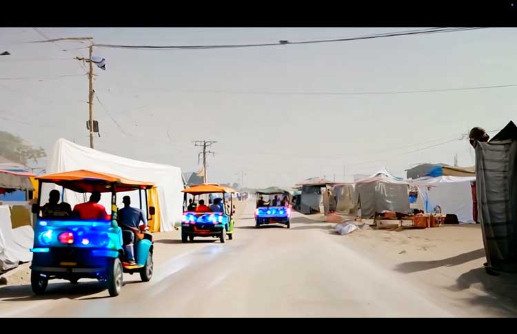 Hito Steyerl, Mechanical Kurds, 2025. Video installation. Courtesy of Hito Steyerl, Andrew Kreps Gallery, New York, Esther Schipper, Berlin / Paris / Seoul. © Hito Steyerl. Video stills: © Hito Steyerl, VG Bild-Kunst, Bonn 2025.