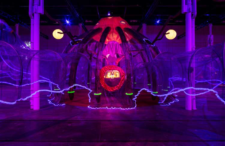 Rae-Yen Song 宋瑞渊, •~TUA~• 大眼 •~MAK~•, installation view, Tramway, Glasgow, 15 November 2025 – 16 August 2026. Photo: Keith Hunter.