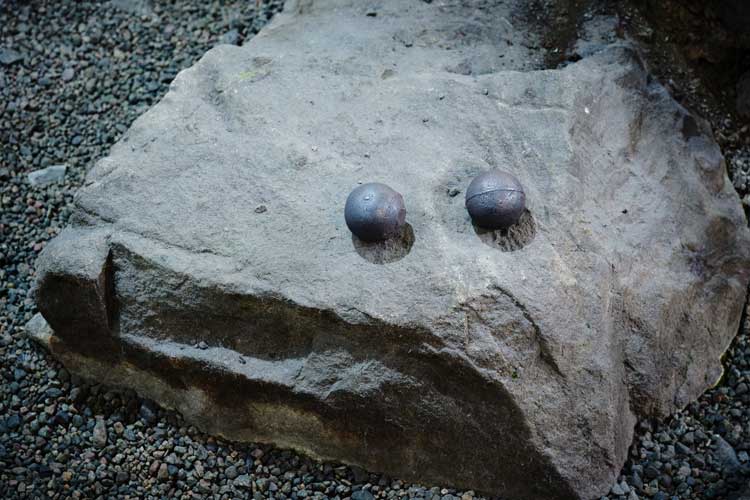 David Beattie, Tokens, 2024. Installation view, The Hall of the Red Earl, TULCA Festival, Galway. Photo: Ros Kavanagh.