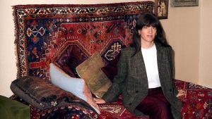 Following in the female surrealist tradition, Holly Stevenson makes cathectic objects from clay, which distort and intrigue