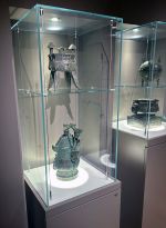 The Chinese bronze collection at Compton Verney. Photo: Sabine Casparie.