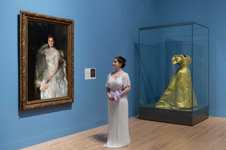 Sargent and Fashion, installation view with Mrs Joshua Montgomery Sears, 1899 and House of Worth dress at Tate Britain 2024. Photo © Tate (Larina Fernandes).