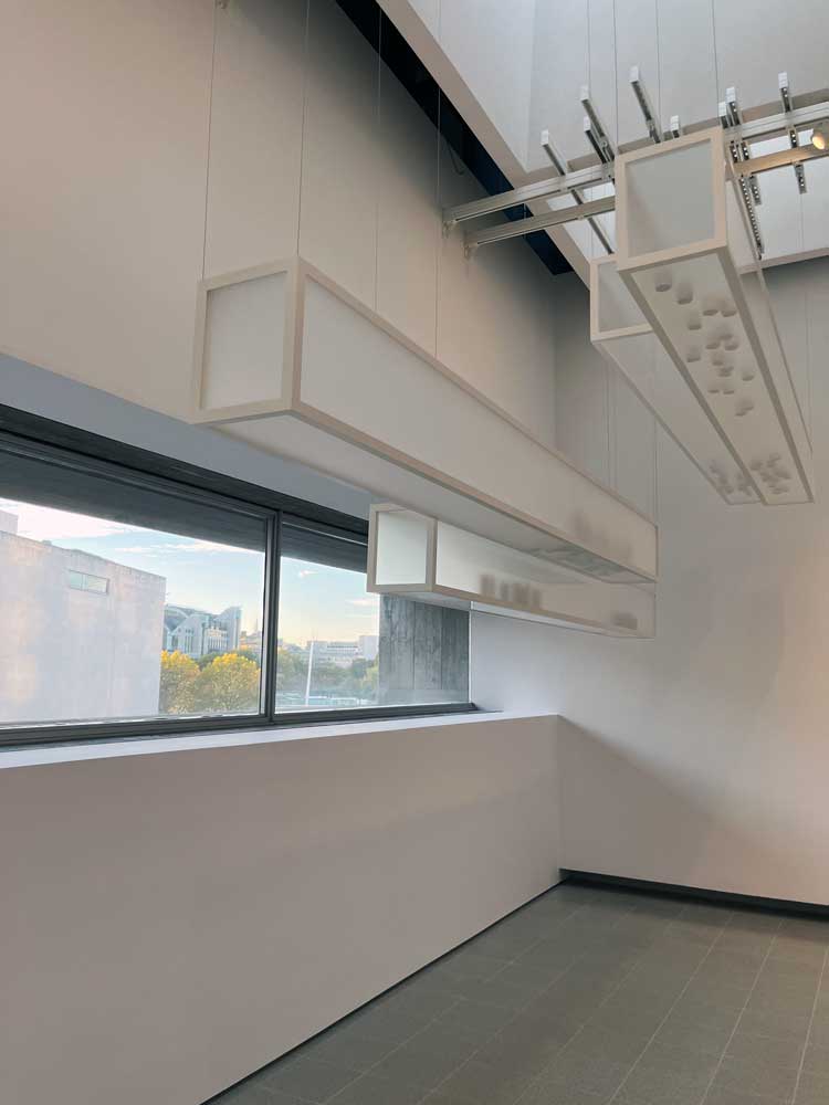 Installation view of Edmund de Waal, Strange Clay: Ceramics in Contemporary Art, Hayward Gallery, London (26 October 2022 - 8 January 2023). Photo: Veronica Simpson.