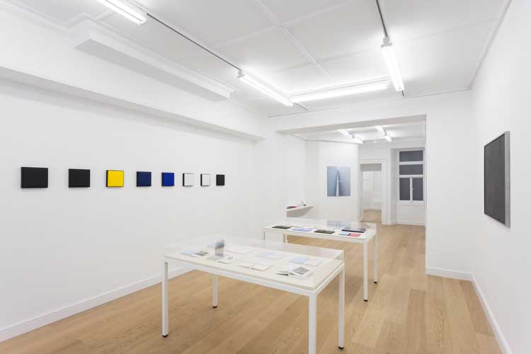 Installation view: Ettore Spalletti: Works on paper, editions and books, Marian Goodman Projects, London 2022. Courtesy Studio Ettore Spalletti and Marian Goodman Gallery. Photo: Mark Blower.