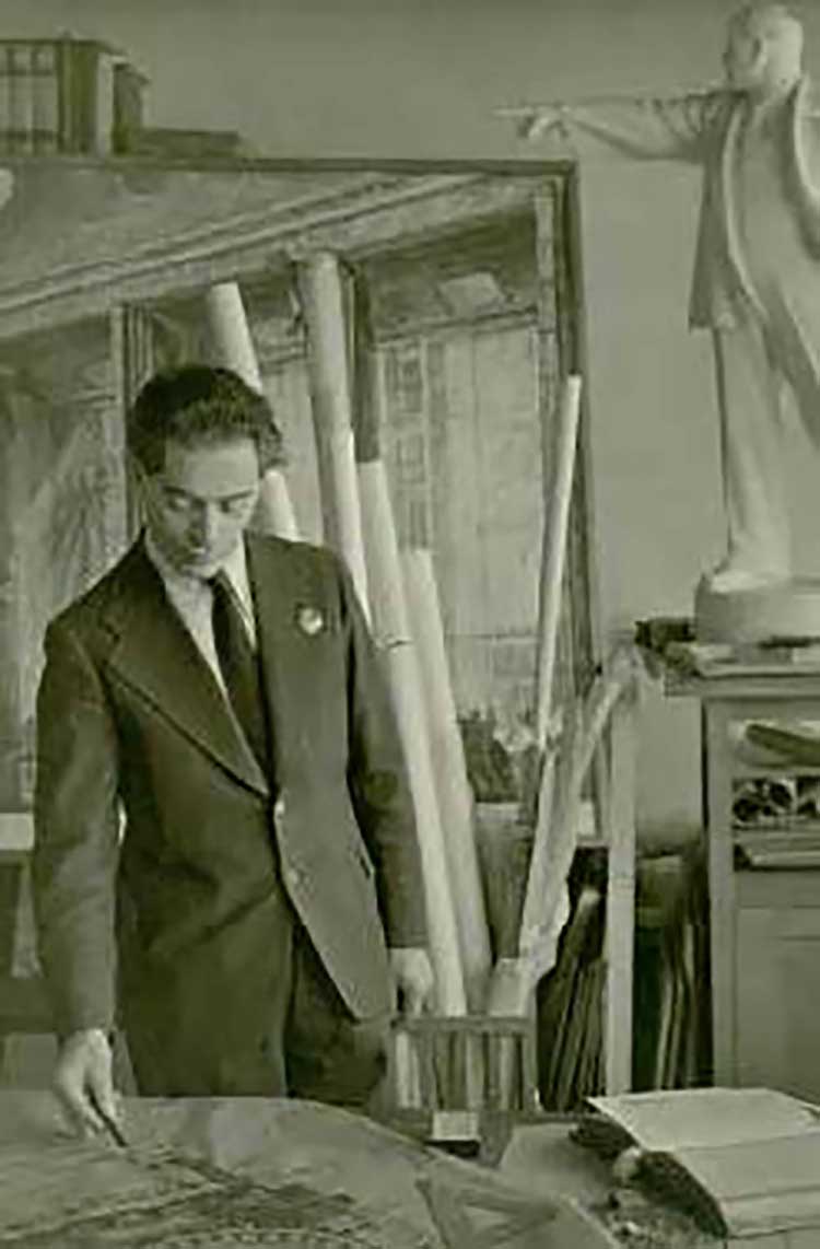 Boris Iofan in his studio in Moscow, with a study for a representation of Lenin, planned for the top of the Palace of the Soviets. © Shchusev Museum of Architecture, Moscow.