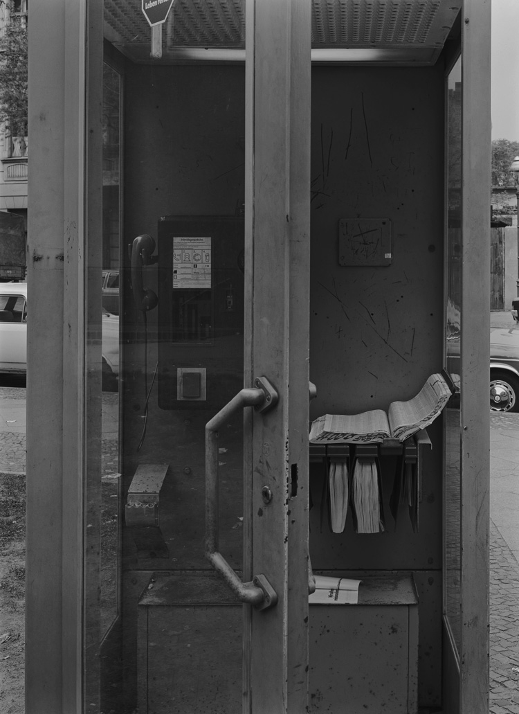 Michael Schmidt, Untitled from Berlin-Wedding, 1976-78. Silver gelatin print, 24 x 30 cm. © Stiftung für Fotografie und Medienkunst mit Archiv Michael Schmidt.