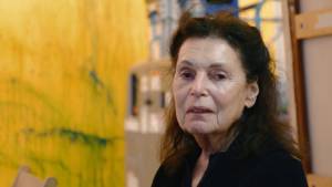 Pat Steir in her studio. Film still, Pat Steir: Artist, 2019. Courtesy Pat Steir and Veronica Gonzalez Peña.