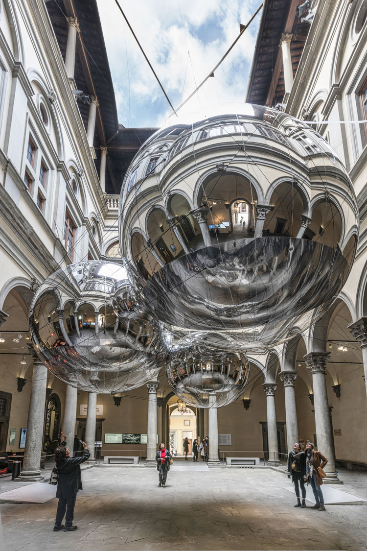 Tomás Saraceno, Aria installation at Palazzo Strozzi, Firenze. Photo ® Ela Bialkowska, OKNO Studio 2020.