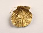 Kiki Smith, Shell, 1995. 24 carat gold. © Kiki Smith. Courtesy Pace Gallery. Photo: Tom Barratt, courtesy Pace Gallery.