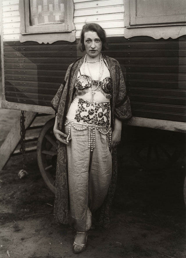 August Sander. Zirkusartistin (Circus Artiste), 1926-32 (printed 1972). Gelatin silver print, 80 x 60 cm (31 1/2 x 23 5/8 in). © Die Photographische Sammlung/SK Stiftung Kultur - August Sander Archiv, Cologne / DACS 2018.