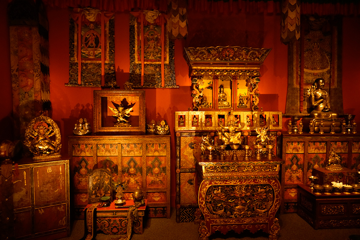 The Tibetan Buddhist Shrine Room from the Alice S. Kandell Collection. Gifts and promised gifts from the Alice S. Kandell Collection to the Arthur M. Sackler Gallery, Smithsonian Institution, Washington, DC. Photograph by Miguel Benavides