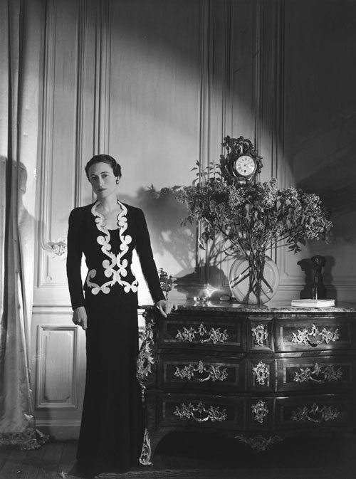 Wallis Simpson in Elsa Schiaparelli, Vogue, 1 June  1937. Courtesy of The Metropolitan Museum of Art, Photograph by Cecil Beaton, Cecil Beaton Studio Archive at Sotheby's.