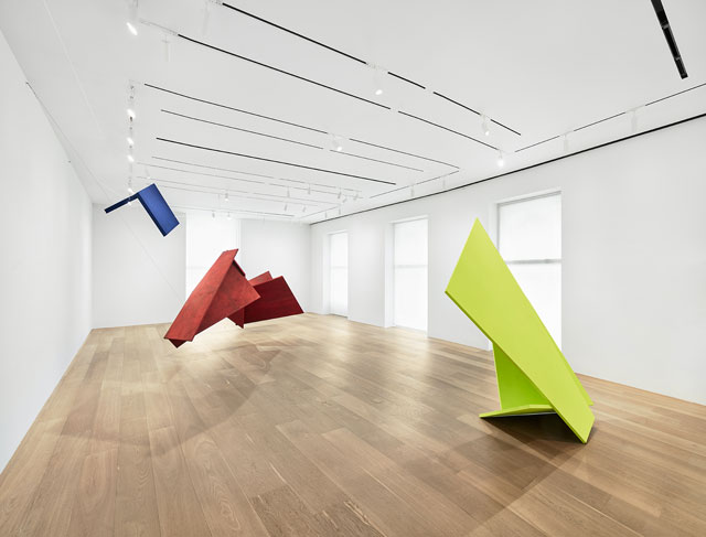 Joel Shapiro, installation view, Dominque Lévy, New York.